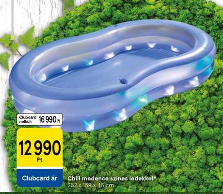 Chill medence színes ledekkel